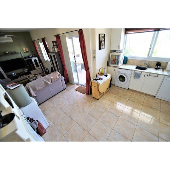Townhouse by the sea in Paphos (downtown) (Paphos) Cyprus area 82m² , 9 image