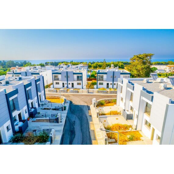 Townhouse by the sea in Alsancak Cyprus area 124m² , 4 image