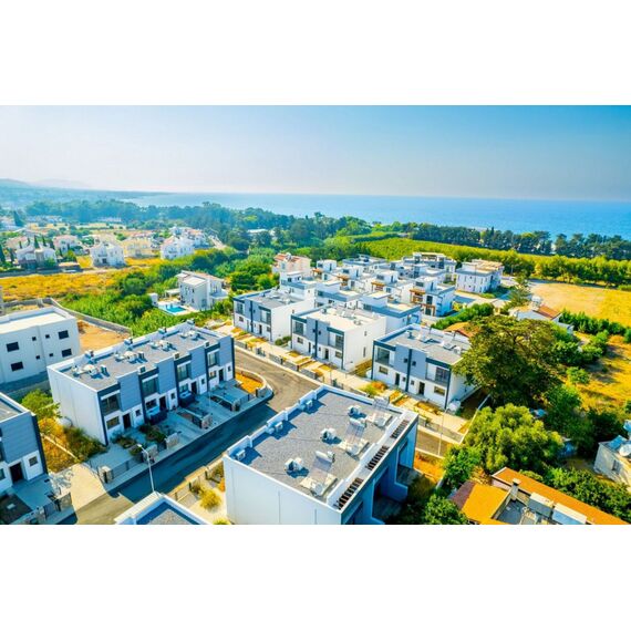 Townhouse by the sea in Alsancak Cyprus area 124m² , 3 image