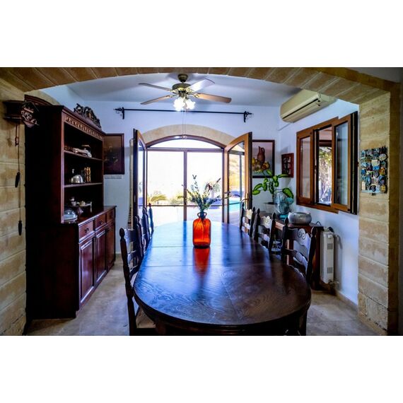 Villa by the sea in Alsancak Cyprus area 220m² 2 floors, 16 image