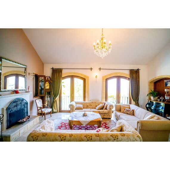 Villa by the sea in Alsancak Cyprus area 220m² 2 floors, 15 image