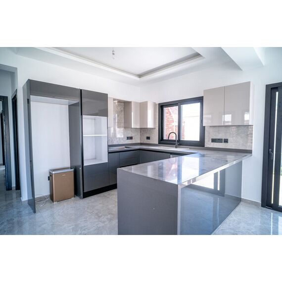 Дом у моря в Фамагусте (Газимагуса) площадь 150м², изображение 6