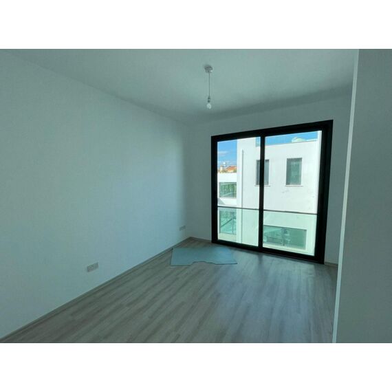 Вилла у моря в центре Кирении площадь 170м², изображение 12