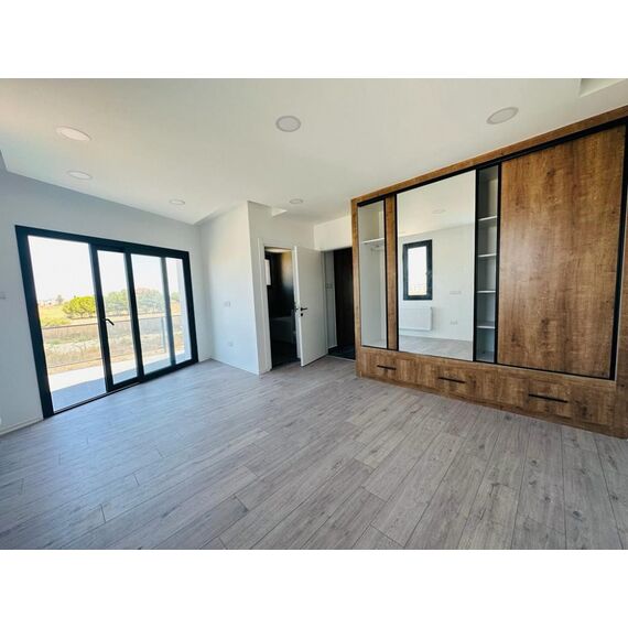 Villa by the sea in Iskele Cyprus area 310m² 3 floors, 11 image