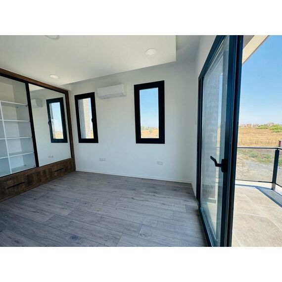 Villa by the sea in Iskele Cyprus area 310m² 3 floors, 16 image