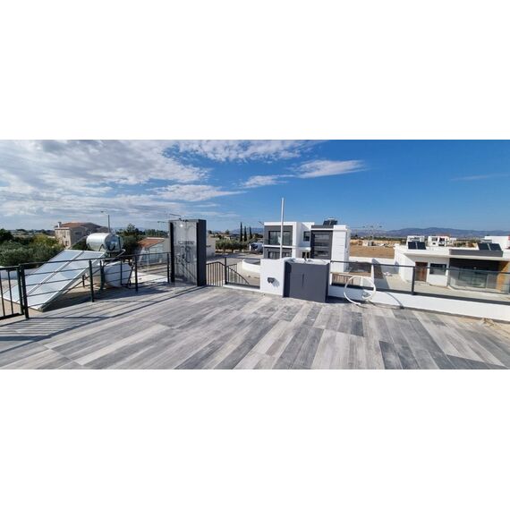 Villa by the sea in Iskele Cyprus area 150m² 1 floors, 4 image