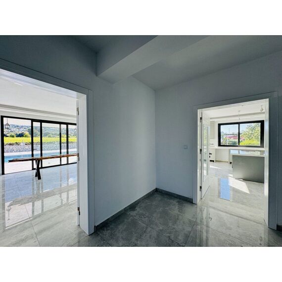 Villa in Karsiyaka Cyprus area 220m² 2 floors, 10 image