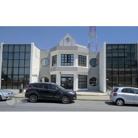 Офисное помещение в Ларнаке 2055м²