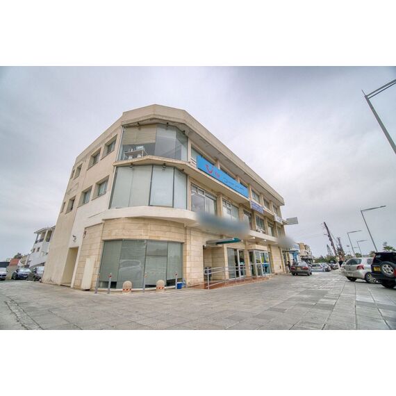 Коммерческая недвижимость в Пафосе (центр) 500м², изображение 2