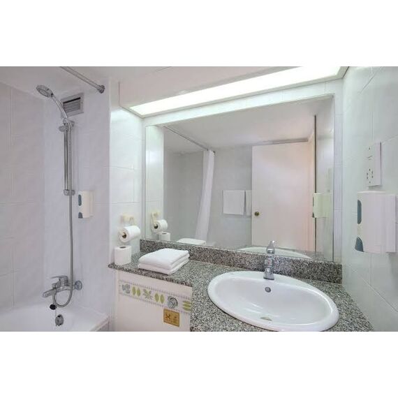 Commercial property in Larnaca (Larnaca) Cyprus 2m² , 7 image