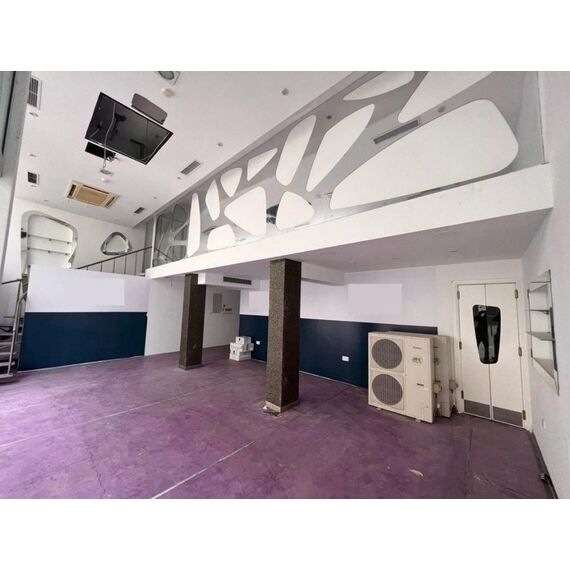 Commercial property in Larnaca (Larnaca) Cyprus 800m² 