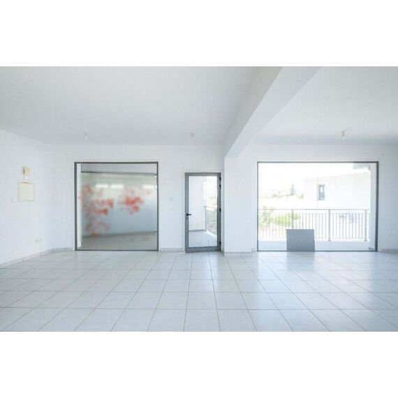 Commercial property in Larnaca (Oroklini) Cyprus 182m² , 15 image