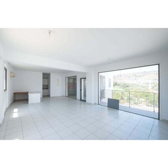 Commercial property in Larnaca (Oroklini) Cyprus 182m² , 16 image