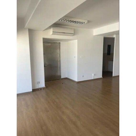 Коммерческая недвижимость в Лимассоле (Лимассол (центр)) 3709м², изображение 6
