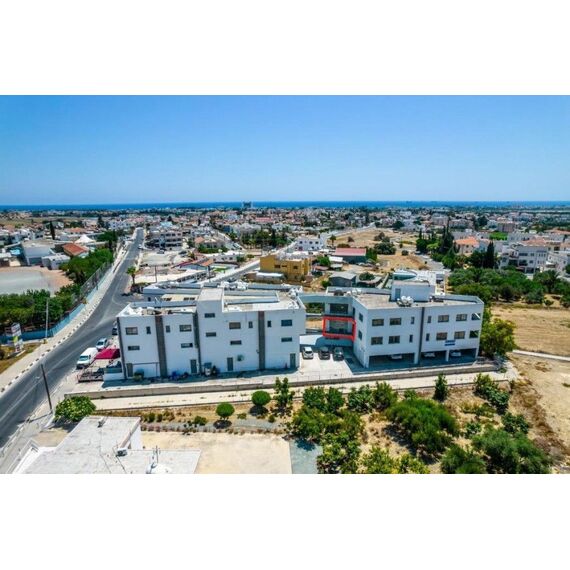 Commercial property in Larnaca (Oroklini) Cyprus 182m² , 13 image