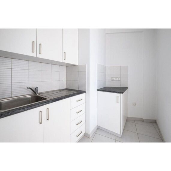 Commercial property in Larnaca (Oroklini) Cyprus 182m² , 17 image