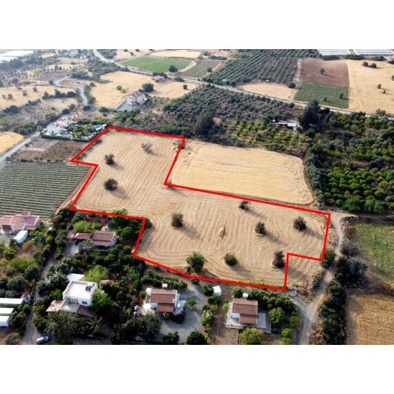 Land in Larnaca Cyprus plot within city limits 12m² , 3 image