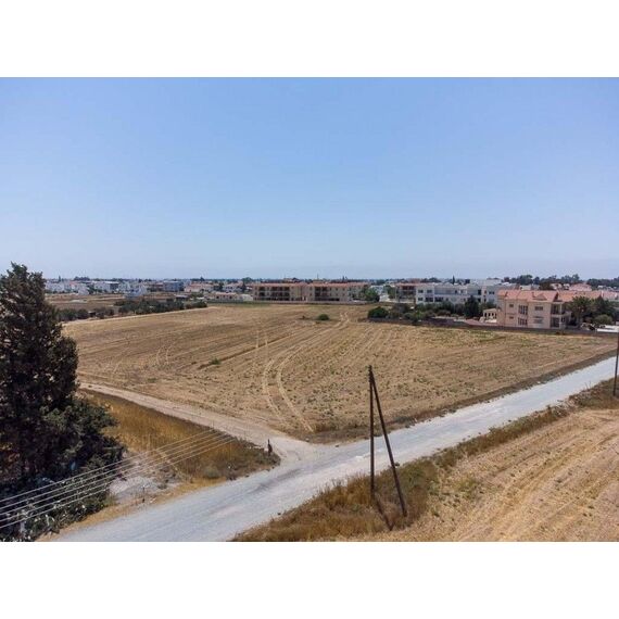 Земля в Ларнаке участок в деревне 14м², изображение 6