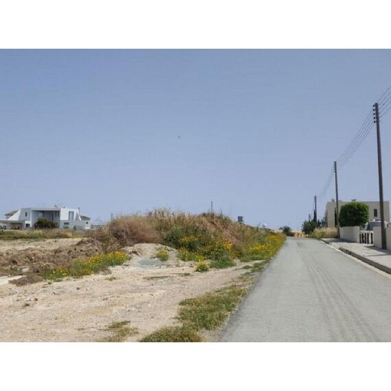 Land in Larnaca Cyprus plot within city limits 6m² , 4 image