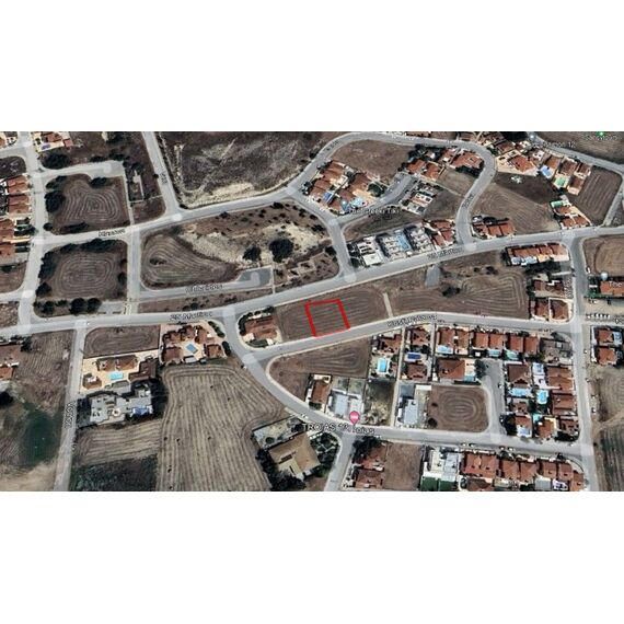 Земля в Ларнаке участок в деревне 600м², изображение 2