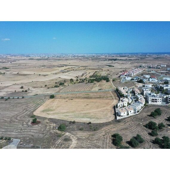 Land in Larnaca Cyprus plot within city limits 6m² , 3 image