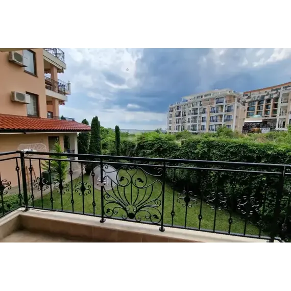 Квартира 2-комнатная 1+1 у моря в Несебре (Святой Влас) площадь 78м², изображение 9