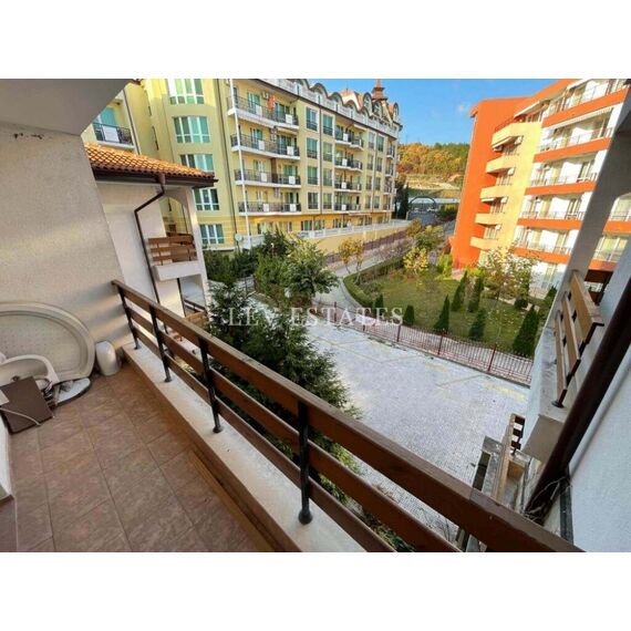 Квартира 2-комнатная 1+1 у моря в Несебре (Елените) площадь 65м² 4 этаж