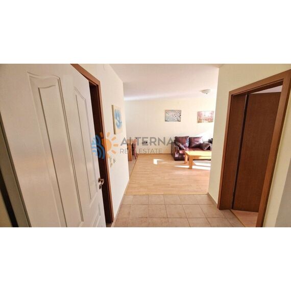 Квартира 2-комнатная 1+1 в Несебре (Святой Влас) площадь 67м², изображение 3