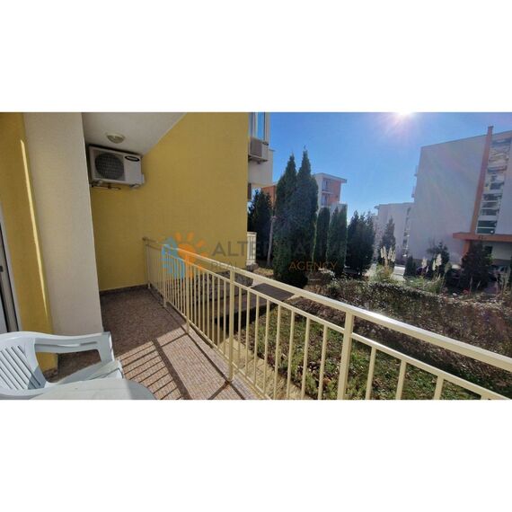 Квартира 2-комнатная 1+1 в Несебре (Святой Влас) площадь 67м², изображение 10