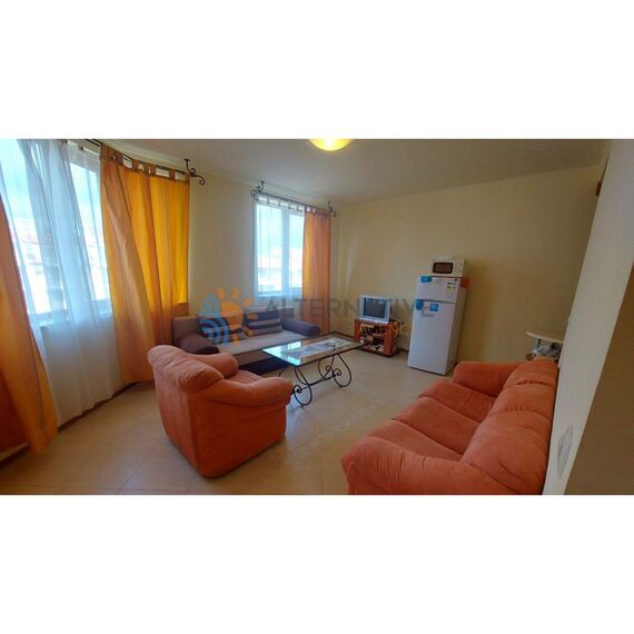 Квартира 2-комнатная 1+1 в Несебре (Солнечный Берег) площадь 72м² 3 этаж, изображение 2