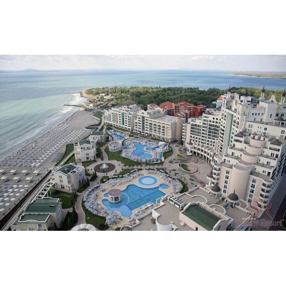 Квартира 3-комнатная 2+1 в Поморие площадь 88м² 6 этаж