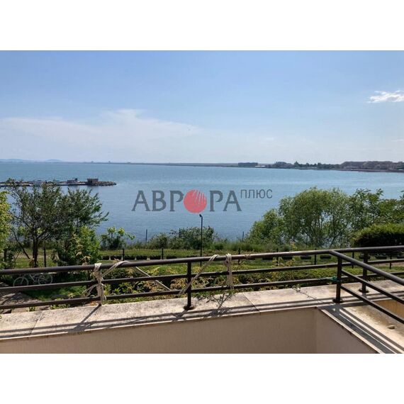 Apartment 3-room 2+1 by the sea in Pomorie (Aheloy) Bulgaria area 110m² 2 floor, 2 image