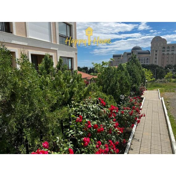 Квартира 2-комнатная 1+1 у моря в Несебре (Святой Влас) площадь 55м² 1 этаж