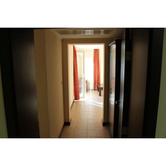 Apartment 2-room 1+1 by the sea in Pomorie Bulgaria area 88m² 4 floor, 4 image