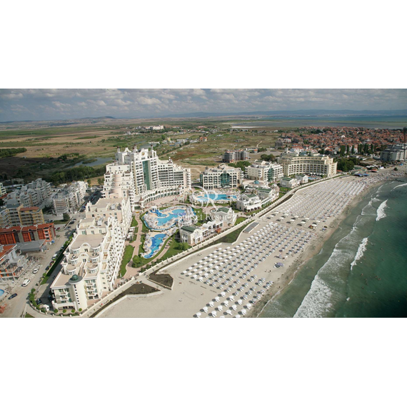 Apartment 2-room 1+1 by the sea in Pomorie Bulgaria area 88m² 4 floor, 3 image