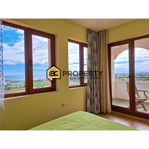 Apartment 2-room 1+1 by the sea in Nesebar (Obzor) Bulgaria area 92m² 6 floor, 4 image