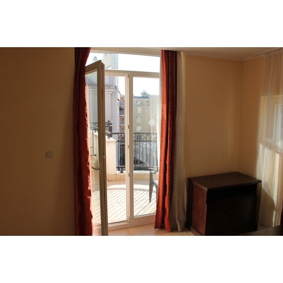 Apartment 2-room 1+1 by the sea in Pomorie Bulgaria area 88m² 4 floor, 12 image