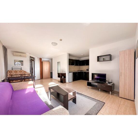Apartment 2-room 1+1 by the sea in Nesebar (Sveti Vlas) Bulgaria area 73m² , 5 image