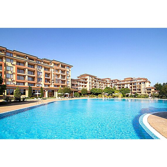 Apartment 3-room 2+1 by the sea in Nesebar (Sveti Vlas) Bulgaria area 98m² 2 floor, 2 image