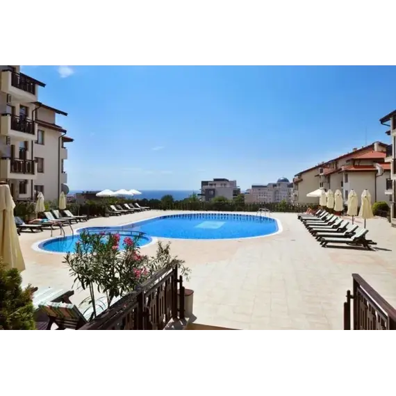 Apartment 1-room 1+0 studio by the sea in Nesebar (Sveti Vlas) Bulgaria area 42m² 2 floor