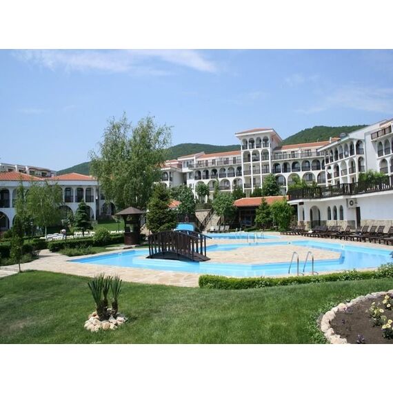 Apartment 3-room 2+1 by the sea in Nesebar (Sveti Vlas) Bulgaria area 86m² 3 floor, 16 image