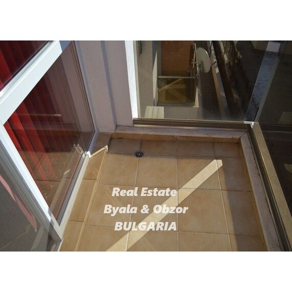 Apartment 2-room 1+1 by the sea in Byala Bulgaria area 42m² 4 floor