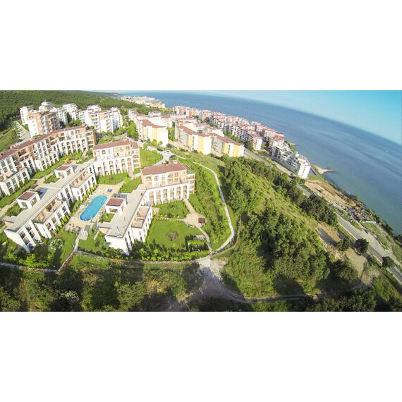 Apartment 2-room 1+1 by the sea in Nesebar (Sveti Vlas) Bulgaria area 74m² 4 floor, 2 image