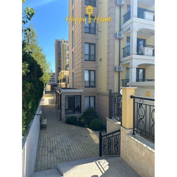 Apartment 1-room 1+0 studio by the sea in Nesebar (Sveti Vlas) Bulgaria area 37m² 2 floor