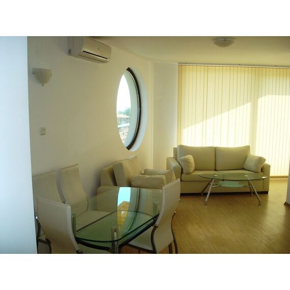 Квартира 3-комнатная 2+1 в Разлоге (Баня) площадь 240м² 6 этаж, изображение 3