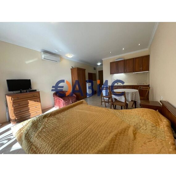 Apartment 1-room in Sozopol Bulgaria area 43m² 3 floor, 5 image