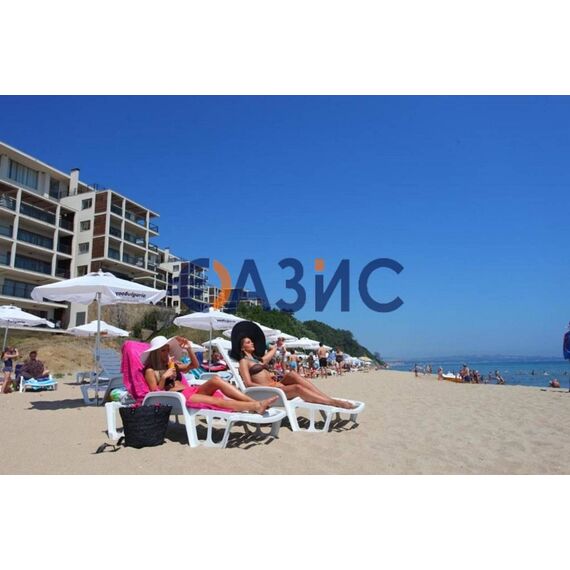 Apartment 3-room 1+1 in Nesebar (Obzor) Bulgaria area 95m² 