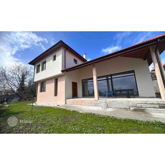 Дом в Поморие (Лыка) площадь 220м² 2-этажный