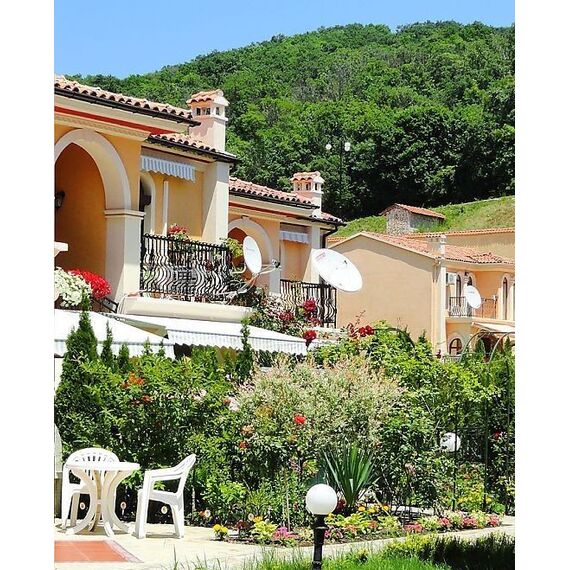 House by the sea in Nesebar (Elenite) Bulgaria area 147m² 2 floors, 2 image