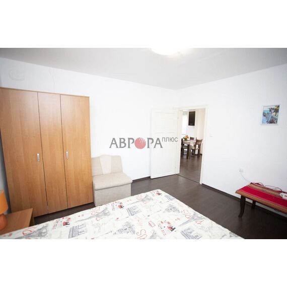 House in Karnobat Bulgaria area 200m² 1 floors, 6 image
